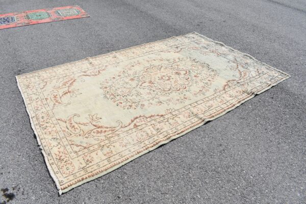 5.6 ft. x 9.4 ft. Vintage Turkish Rug TR02507 Image 1