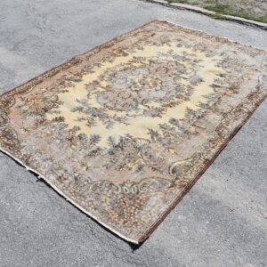 5.5 ft. x 7.5 ft. Vintage Turkish Rug TR02527 Image 1