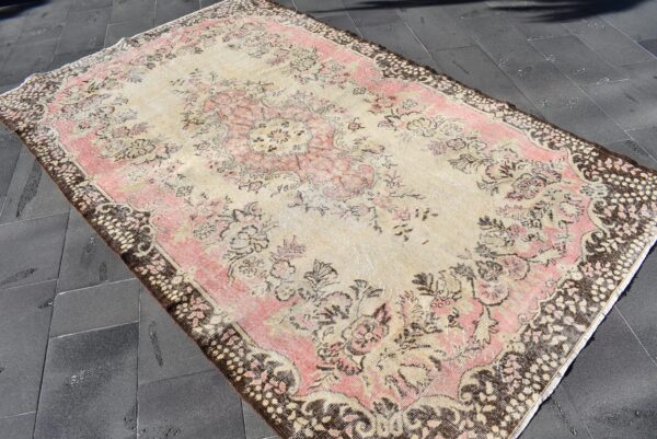5.9 ft. x 9.6 ft. Vintage Turkish Rug TR02547 Image 3
