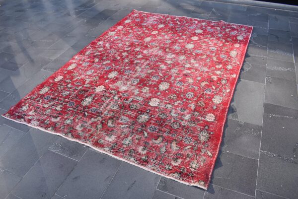 6.3 ft. x 8.9 ft. Vintage Turkish Rug TR02597 Image 1