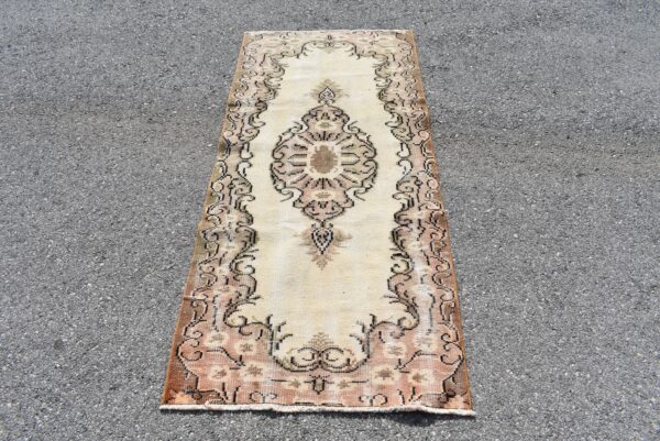 2.7 ft. x 6.1 ft. Vintage Turkish Rug TR02617 Image 2