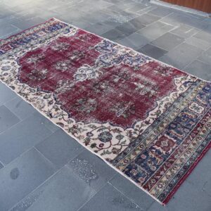 4.5 ft. x 9 ft. Vintage Turkish Rug TR02647 Image 1