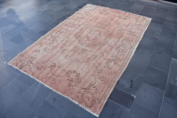 5.5 ft. x 8.5 ft. Vintage Turkish Rug TR02707 Image 1