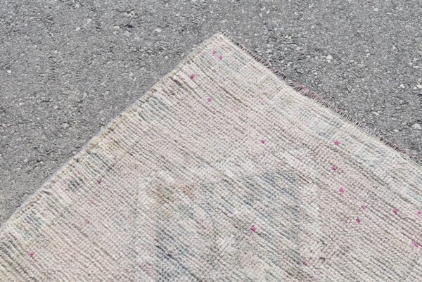 2.9 ft. x 4.2 ft. Vintage Turkish Rug TR02747 Image 4