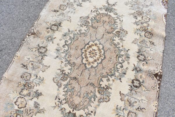 5 ft. x 9.8 ft. Vintage Turkish Rug TR02817 Image 6