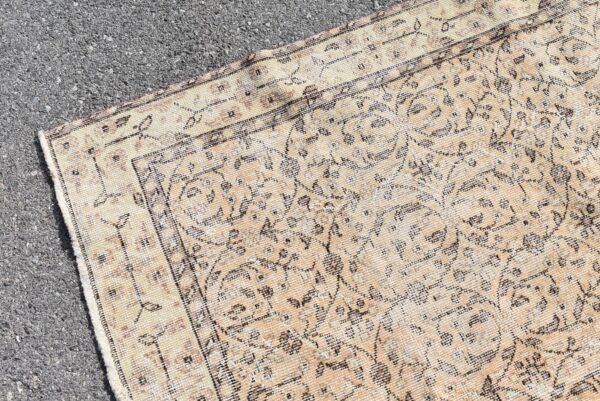 3.7 ft. x 6.6 ft. Vintage Turkish Rug TR02827 Image 6