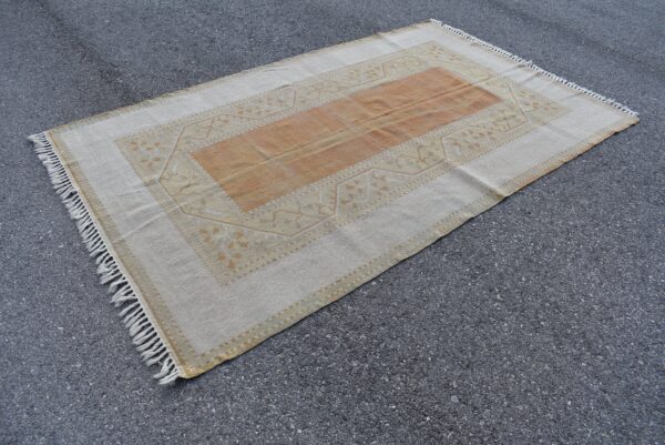 5.3 ft. x 9.2 ft. Vintage Turkish Rug TR03237 Image 1