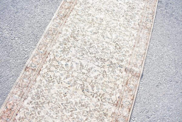 3.4 ft. x 6.3 ft. Vintage Turkish Rug TR03467 Image 5