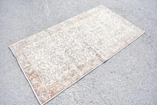 3.4 ft. x 6.3 ft. Vintage Turkish Rug TR03467 Image 1