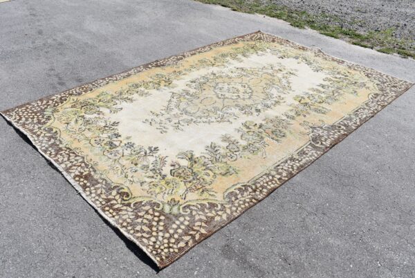 5.7 ft. x 9 ft. Vintage Turkish Rug TR03477 Image 4