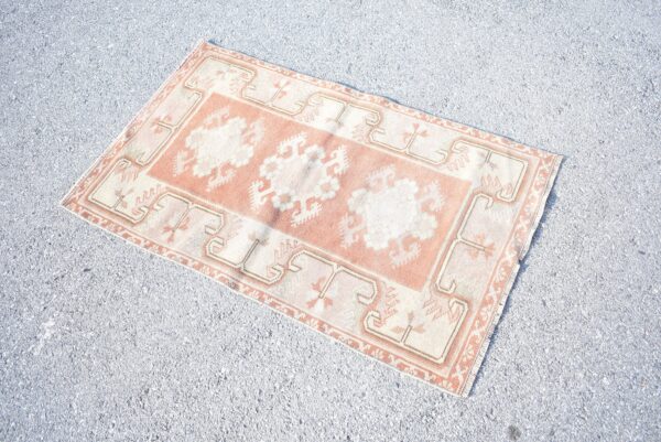 2.4 ft. x 3.9 ft. Vintage Turkish Rug TR03507 Image 3