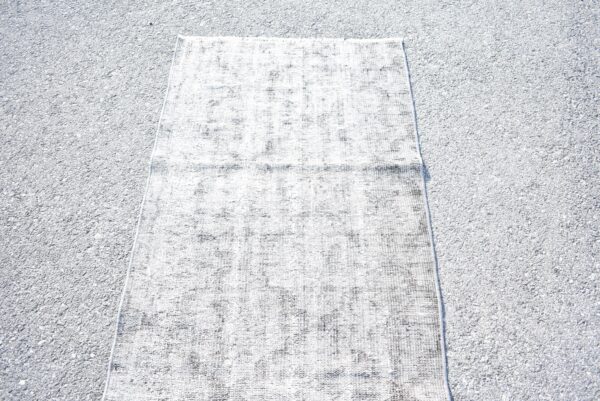 2.8 ft. x 8.3 ft. Vintage Turkish Rug TR03537 Image 4