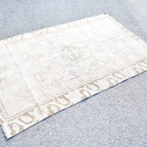 4.5 ft. x 6.8 ft. Vintage Turkish Rug TR03597 Image 1