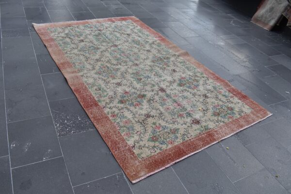 4.7 ft. x 8.1 ft. Vintage Turkish Rug TR03697 Image 3
