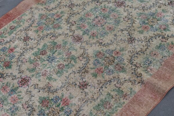 4.7 ft. x 8.1 ft. Vintage Turkish Rug TR03697 Image 5