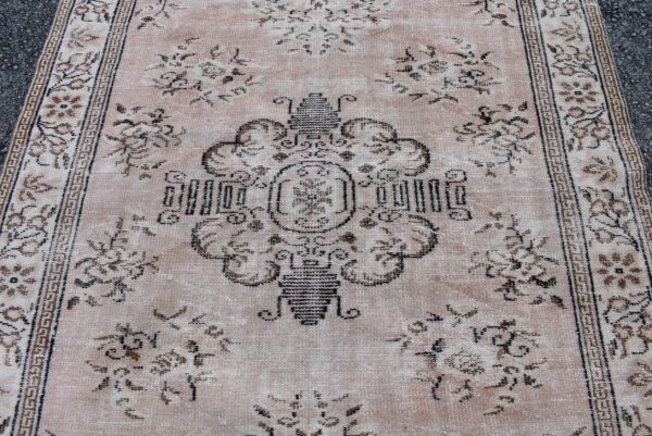 6 ft. x 9.2 ft. Vintage Turkish Rug TR03757 Image 4