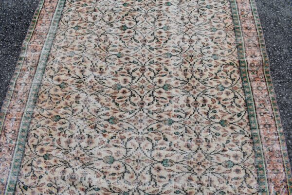 5.6 ft. x 9 ft. Vintage Turkish Rug TR03767 Image 4