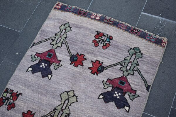 2.3 ft. x 4.5 ft. Vintage Turkish Rug TR03837 Image 5