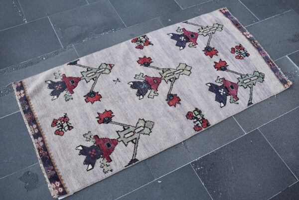 2.3 ft. x 4.5 ft. Vintage Turkish Rug TR03837 Image 1