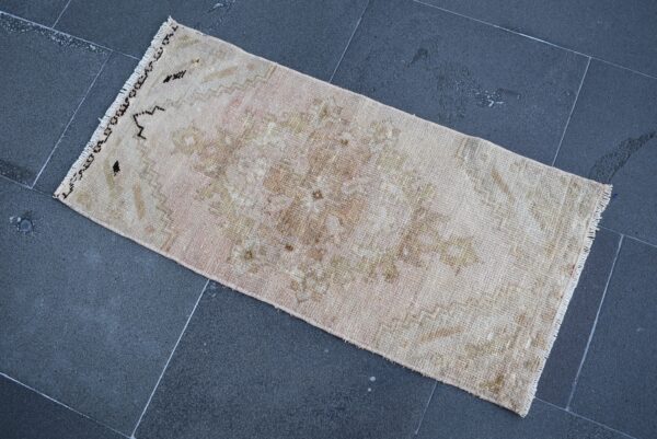 1.3 ft. x 2.8 ft. Vintage Turkish Rug TR03887 Image 3