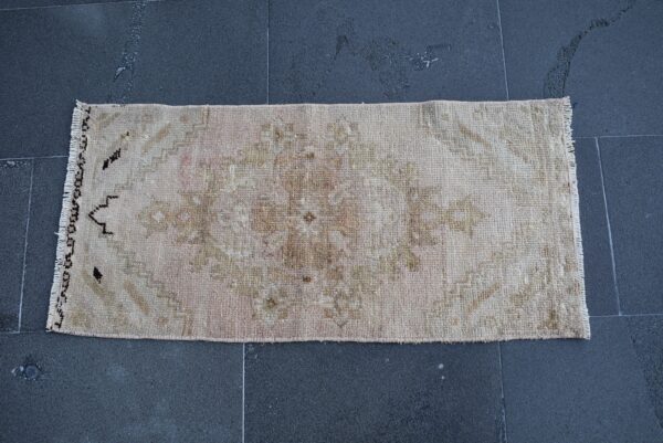 1.3 ft. x 2.8 ft. Vintage Turkish Rug TR03887 Image 4