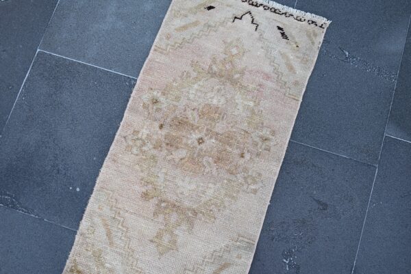 1.3 ft. x 2.8 ft. Vintage Turkish Rug TR03887 Image 5