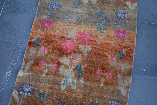 2.3 ft. x 3.7 ft. Vintage Turkish Rug TR03897 Image 4