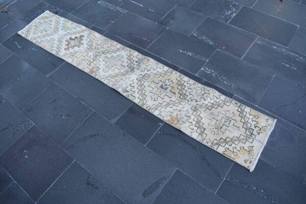 1.1 ft. x 7.1 ft. Vintage Turkish Rug TR03917 Image 3
