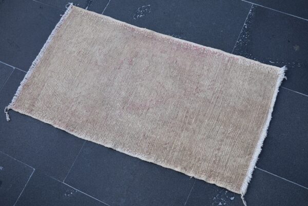 1.6 ft. x 3 ft. Vintage Turkish Rug TR03937 Image 3