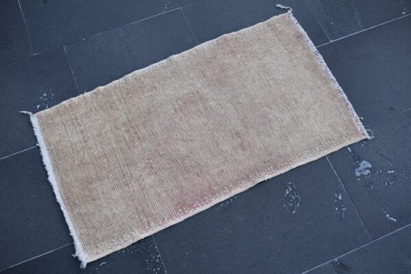 1.6 ft. x 3 ft. Vintage Turkish Rug TR03937 Image 1