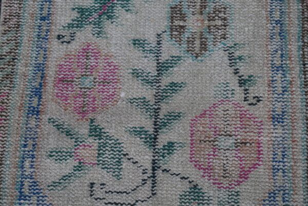 2 ft. x 3.4 ft. Vintage Turkish Rug TR03947 Image 6