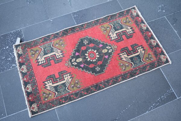 1.8 ft. x 3.3 ft. Vintage Turkish Rug TR03967 Image 1
