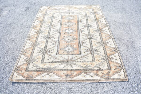 5.3 ft. x 7.1 ft. Vintage Turkish Rug TR04037 Image 2