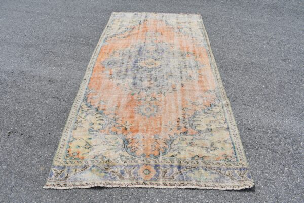 4.5 ft. x 9.4 ft. Vintage Turkish Rug TR04047 Image 2