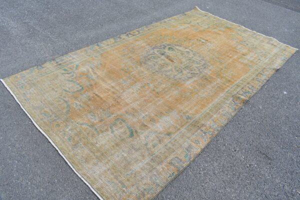 5.1 ft. x 9.2 ft. Vintage Turkish Rug TR04127 Image 1