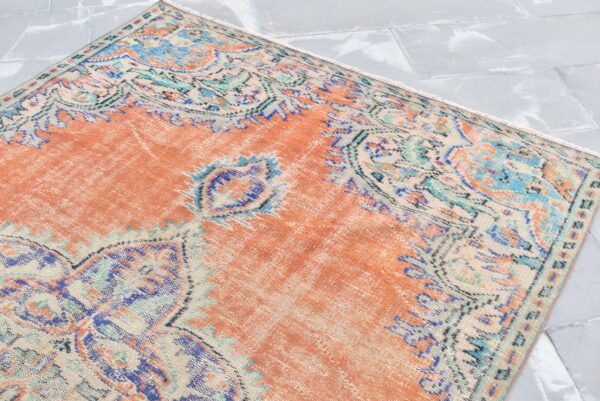 5 ft. x 8.8 ft. Vintage Turkish Rug TR04297 Image 4