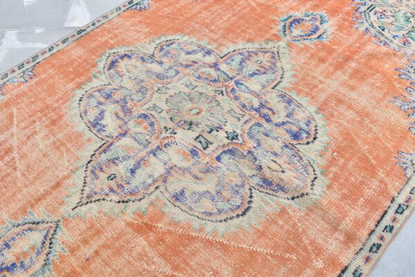 5 ft. x 8.8 ft. Vintage Turkish Rug TR04297 Image 5