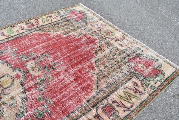5.1 ft. x 8.9 ft. Vintage Turkish Rug TR04307 Image 4