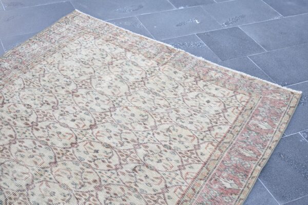 4.6 ft. x 8 ft. Vintage Turkish Rug TR04387 Image 4