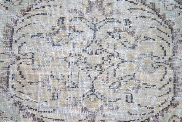 5.2 ft. x 9.4 ft. Vintage Turkish Rug TR04397 Image 6