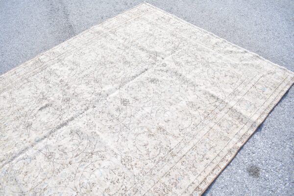 6.6 ft. x 10 ft. Vintage Turkish Rug TR04477 Image 4