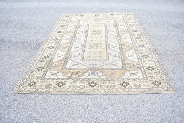 6.8 ft. x 9.4 ft. Vintage Turkish Rug TR04497 Image 2