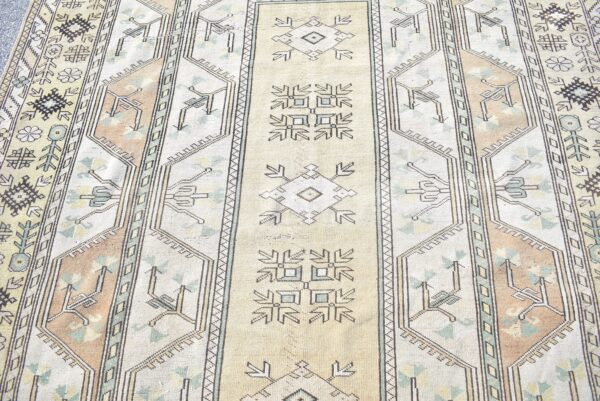 6.8 ft. x 9.4 ft. Vintage Turkish Rug TR04497 Image 6