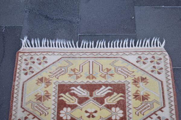 2.6 ft. x 4.9 ft. Vintage Turkish Rug TR04517 Image 5