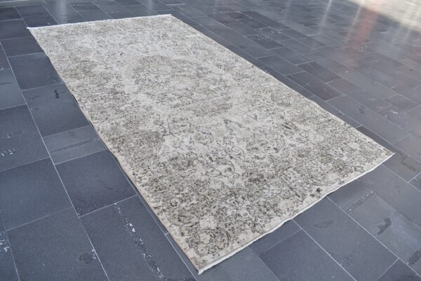 5.4 ft. x 9.9 ft. Vintage Turkish Rug TR04547 Image 3
