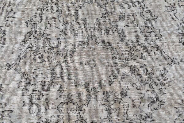 5.4 ft. x 9.9 ft. Vintage Turkish Rug TR04547 Image 6