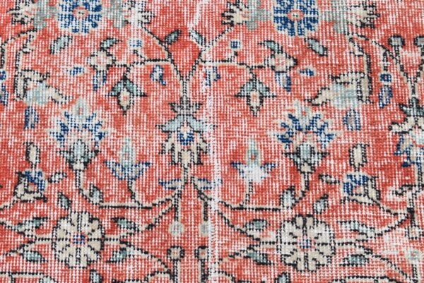 5.3 ft. x 8.3 ft. Vintage Turkish Rug TR04667 Image 5