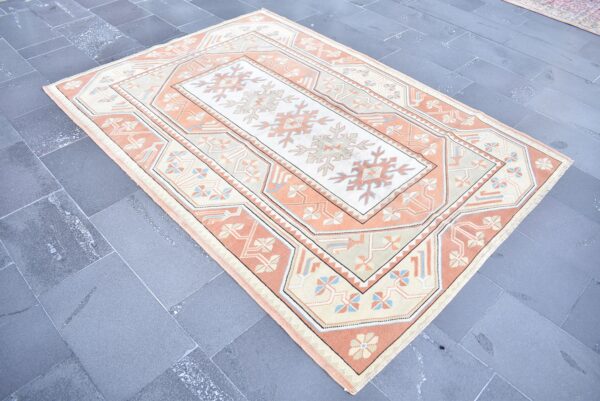 5.3 ft. x 7.3 ft. Vintage Turkish Rug TR04697 Image 3