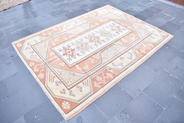 5.3 ft. x 7.3 ft. Vintage Turkish Rug TR04697 Image 1