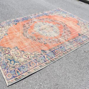 6.1 ft. x 8.9 ft. Vintage Turkish Rug TR04747 Image 1